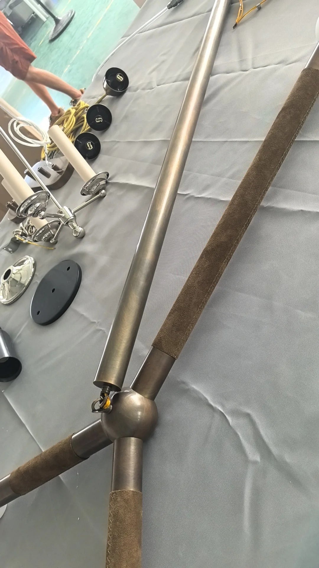 Arrow Pendant Lamp