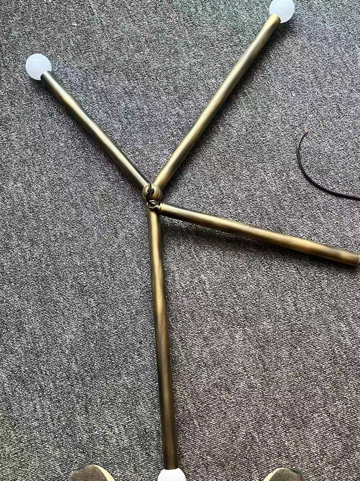 Arrow Pendant Lamp