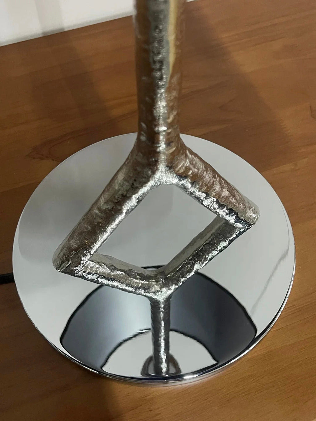 Bernache Table Lamp