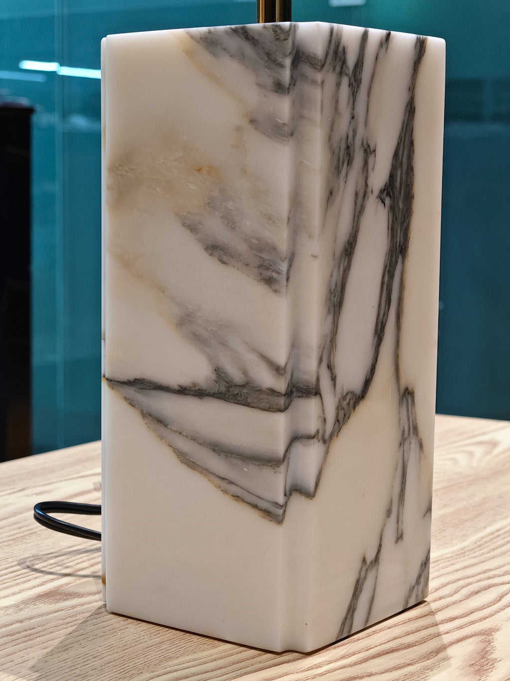 Bianca Marble Table Lamp