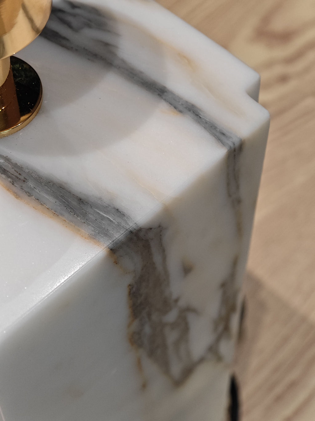 Bianca Marble Table Lamp