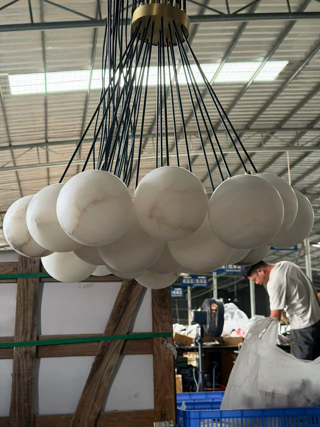 Bolky Up Chandelier