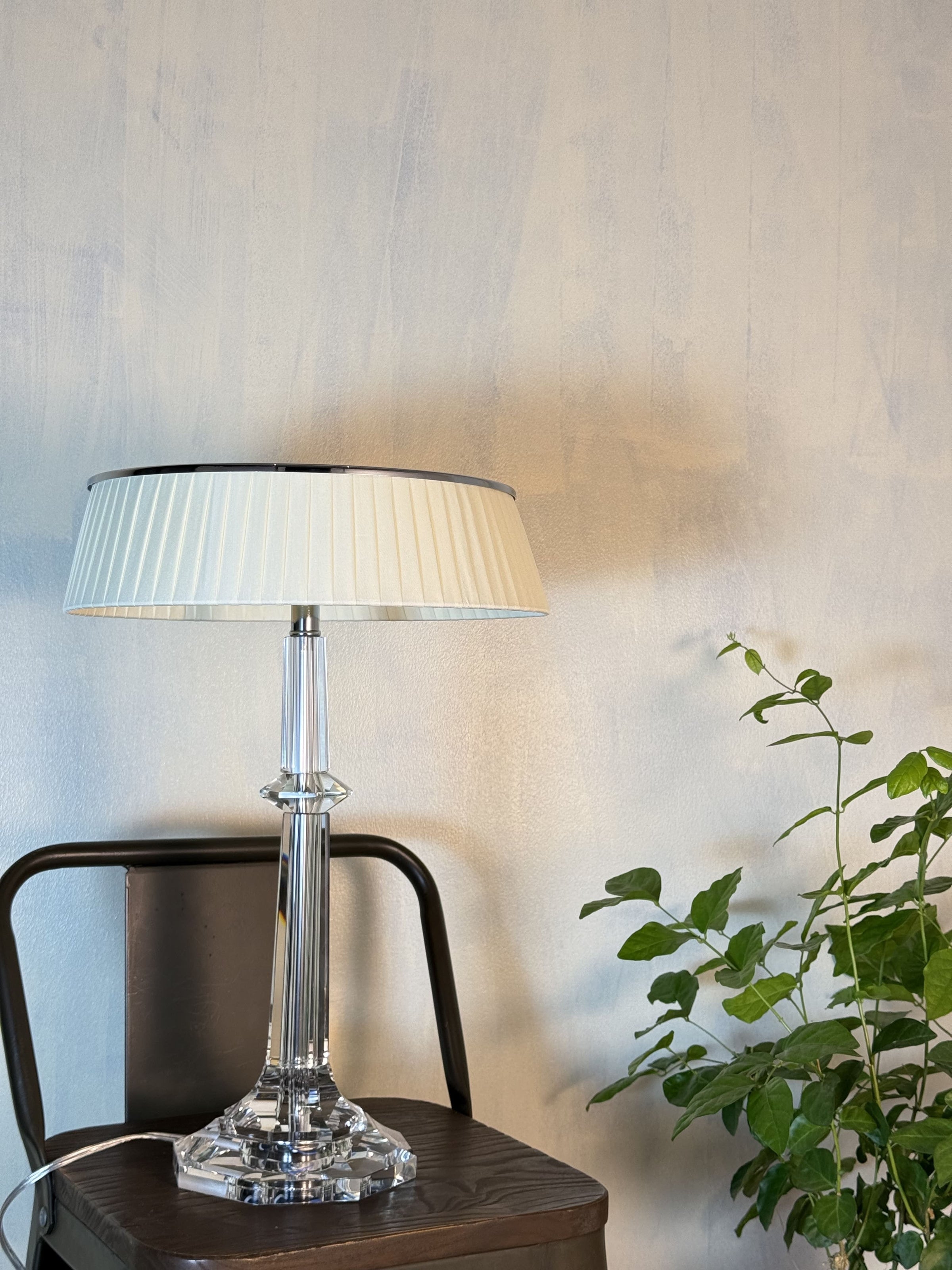 Bon Jour Versailles Table Lamp