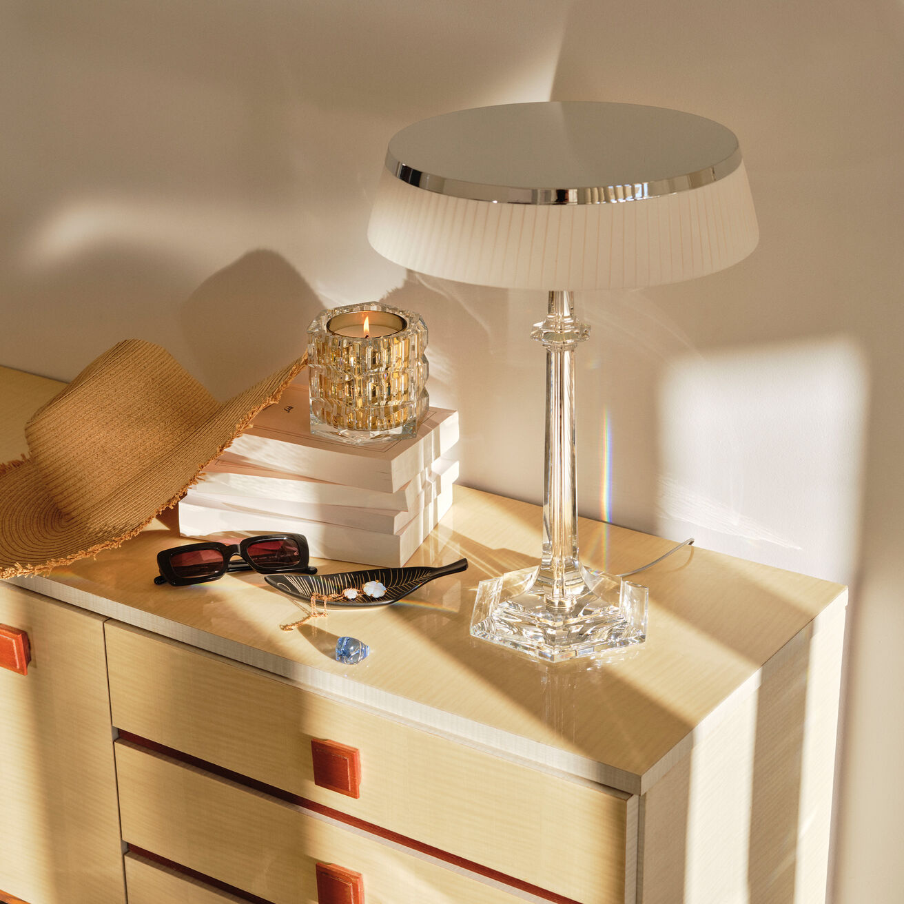 Bon Jour Versailles Table Lamp