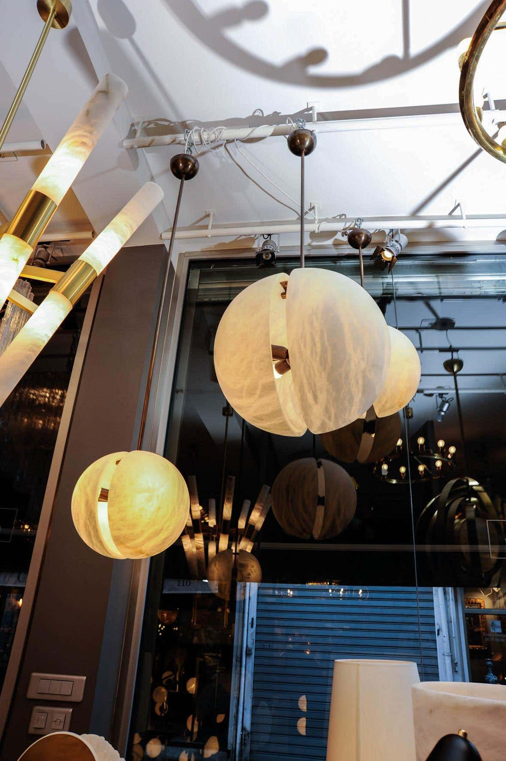 Meridian Sphere Suspension Lamp