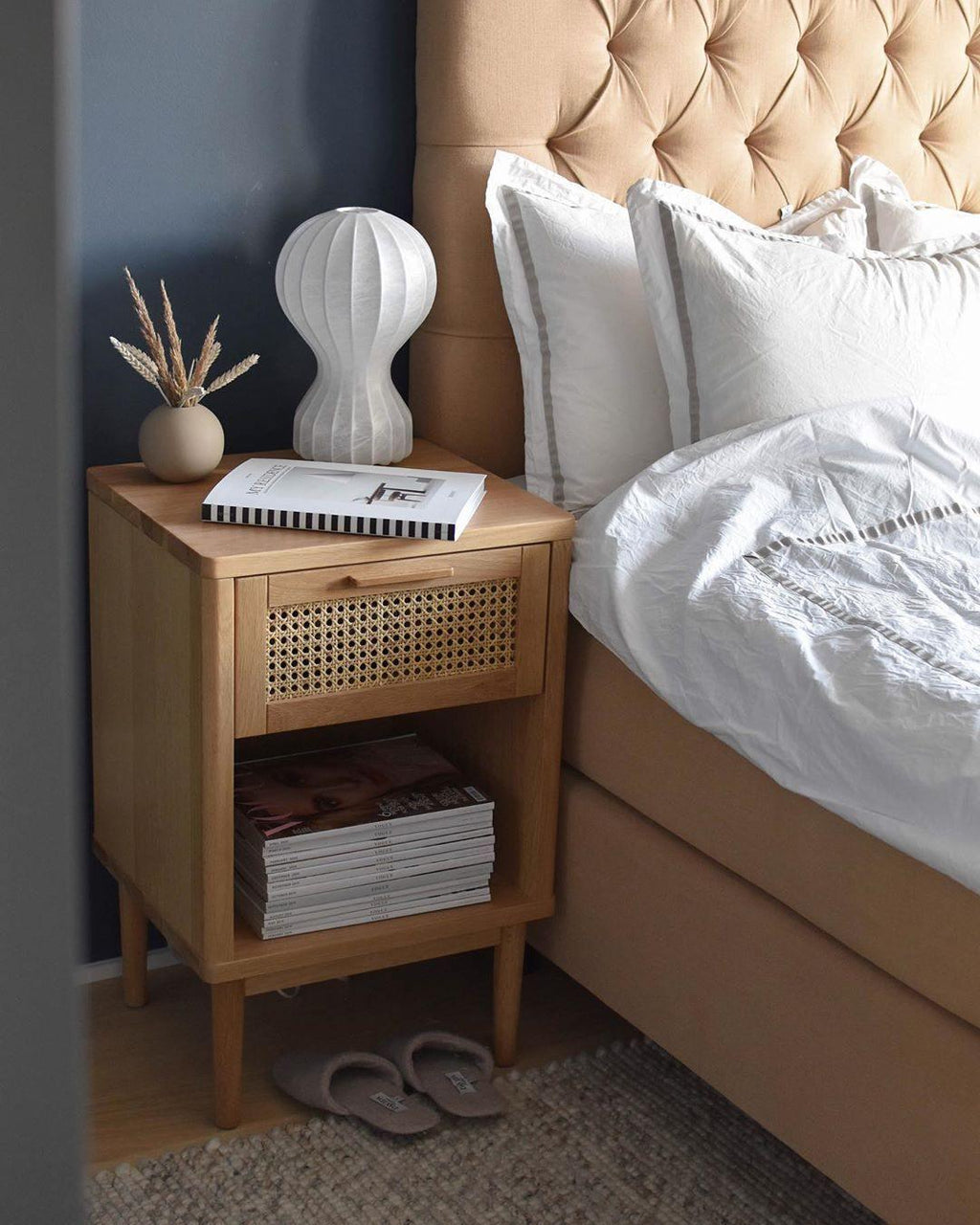 Brevil Silk Table Lamp