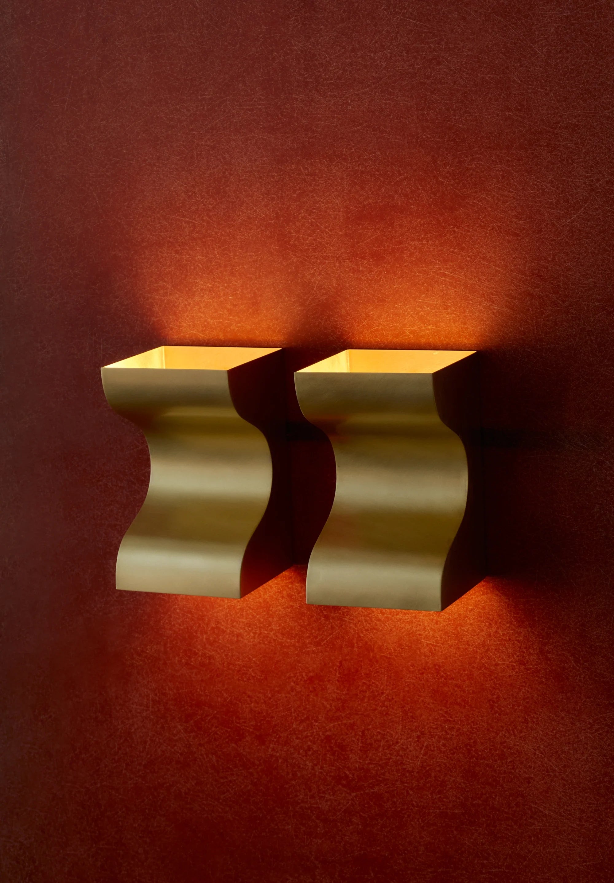 Buckle Wall Sconce