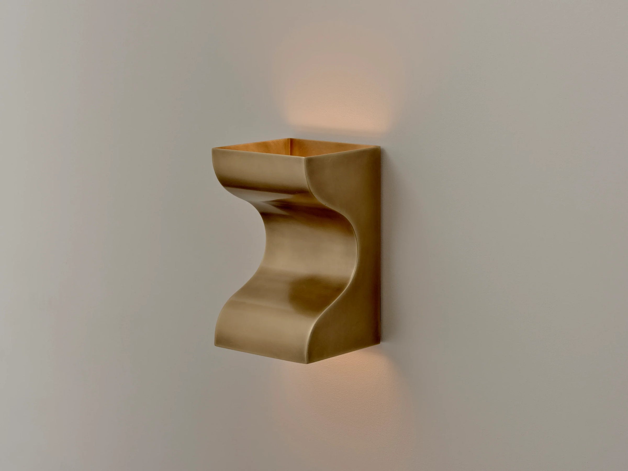 Buckle Wall Sconce