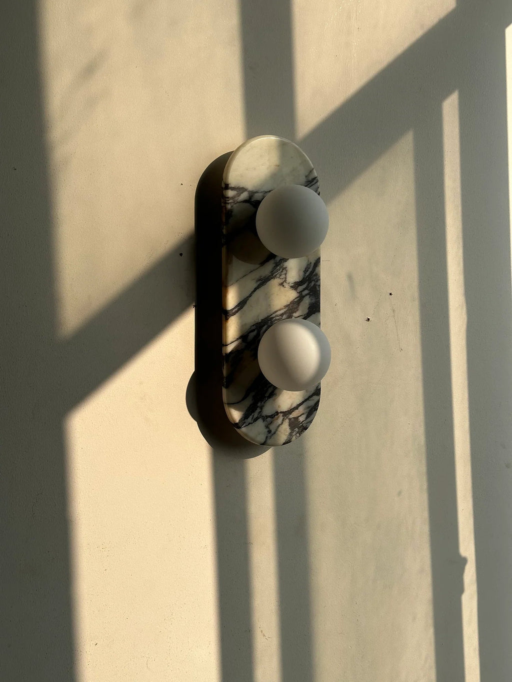 Calacatta Wall Sconce Elongated