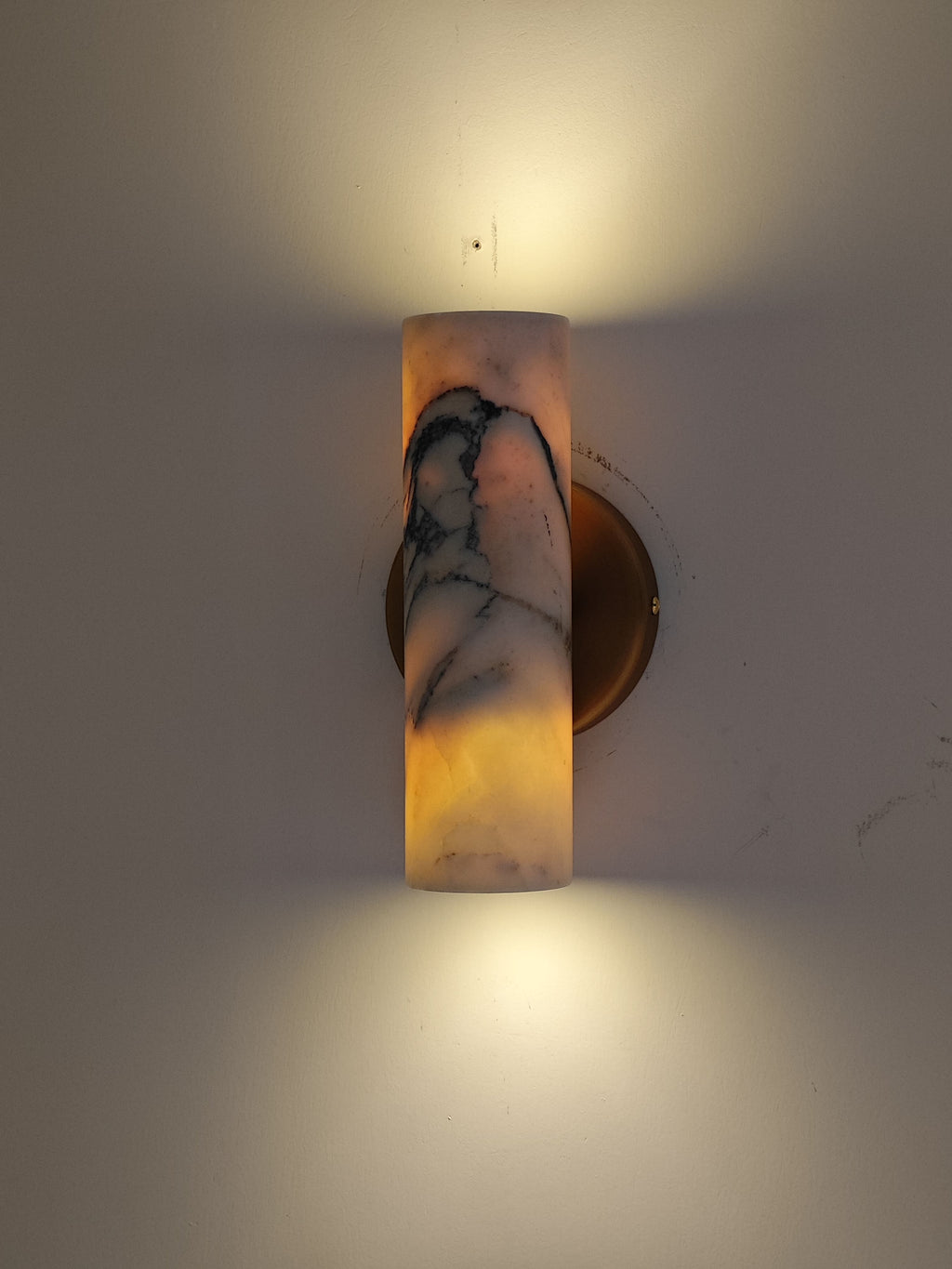 Calla Calacatta Wall Lamp