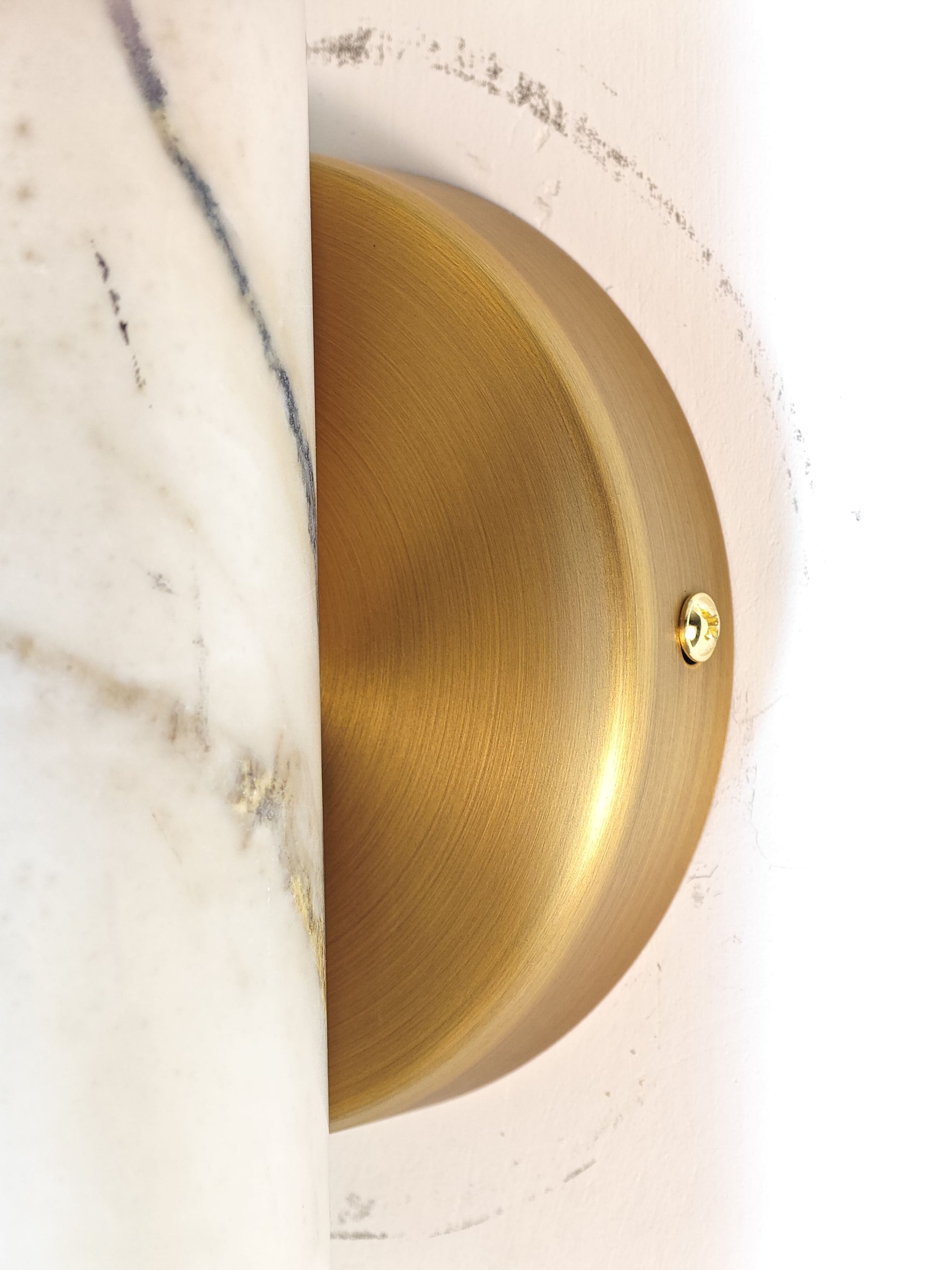 Calla Calacatta Wall Lamp