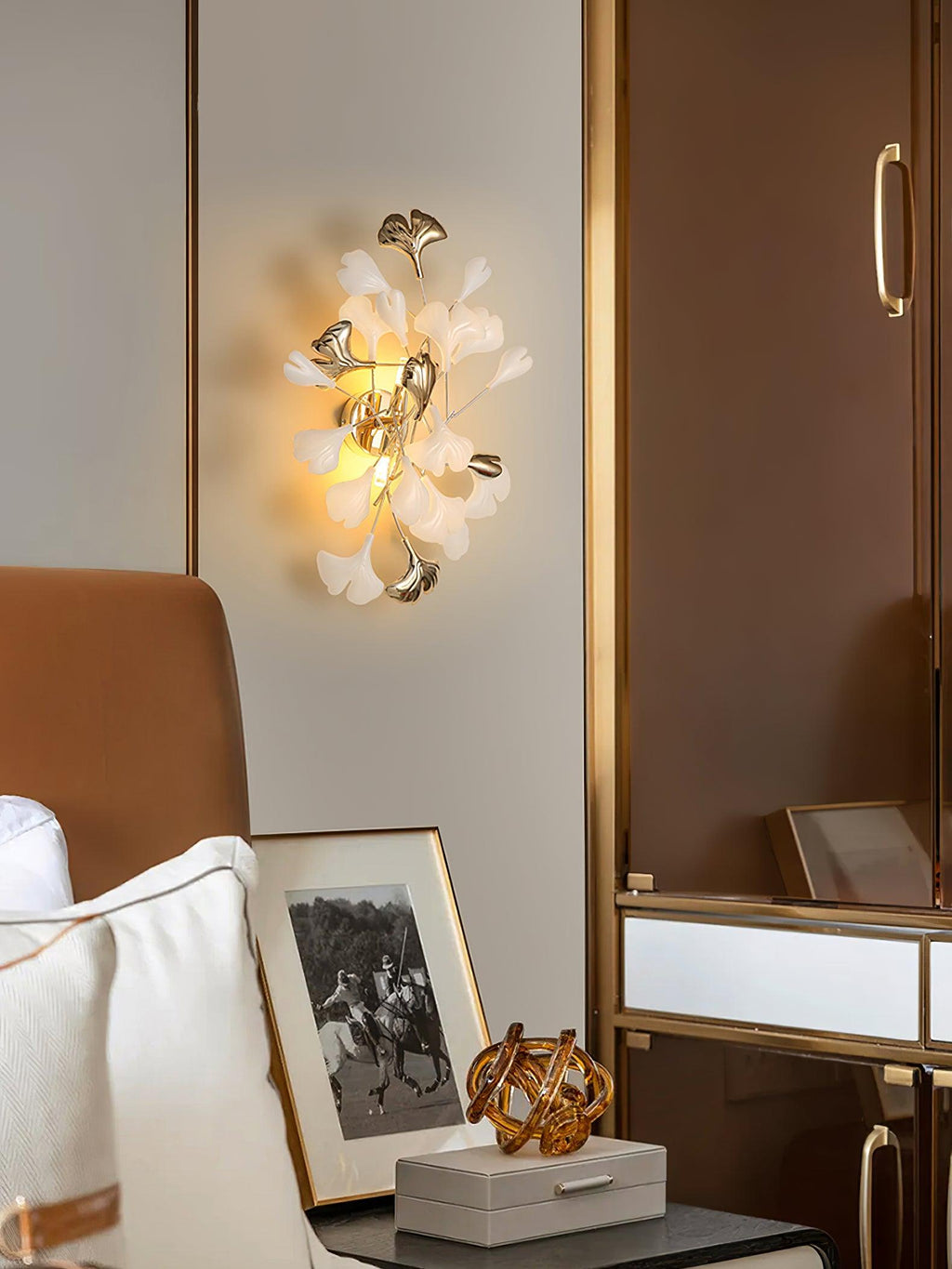 Carias Series Ceramic Wall Sconce