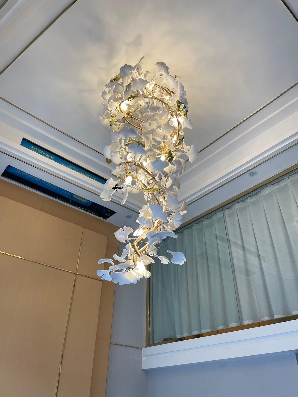 Carias Ceramic Ginkgo Chandelier Wonderland