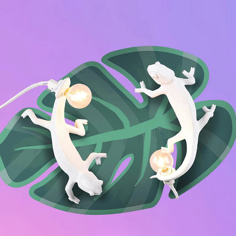 Chameleon Wall Sconce