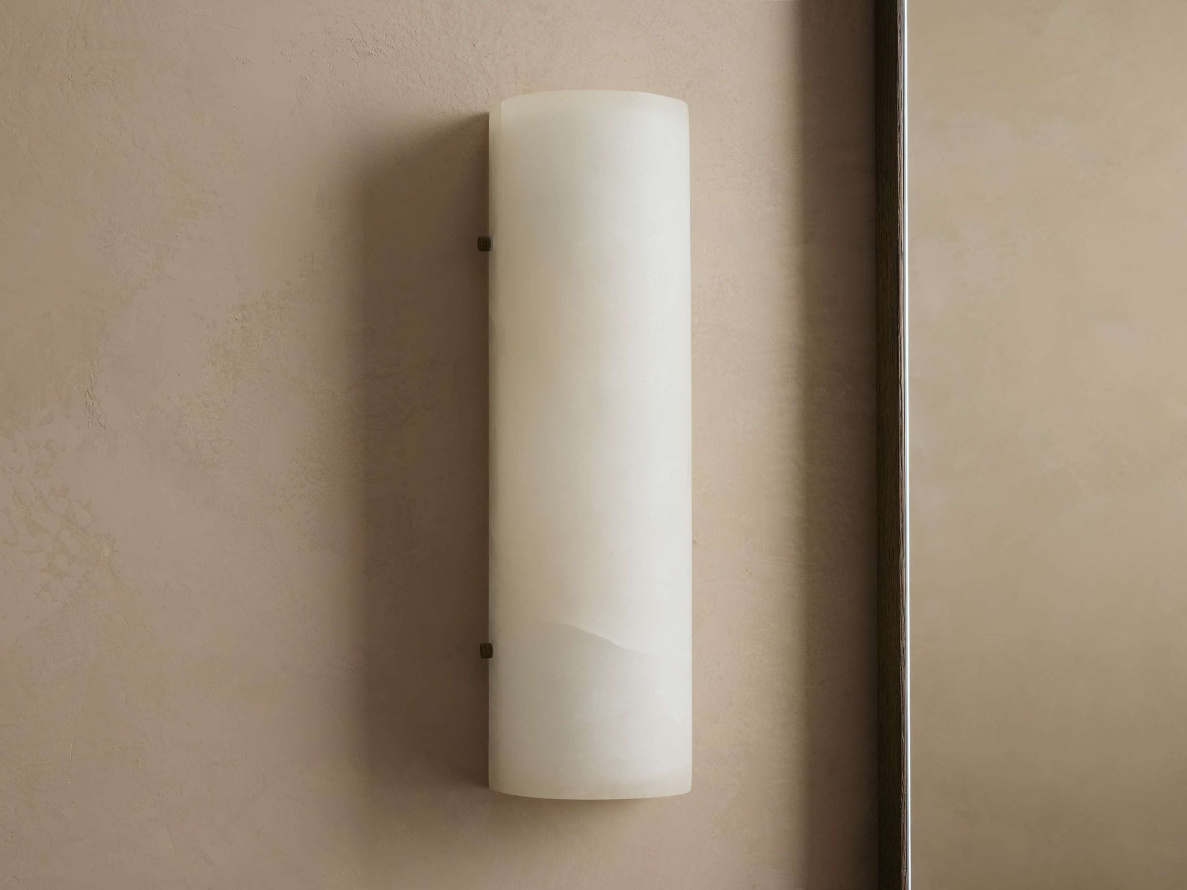 Chayla Sconce