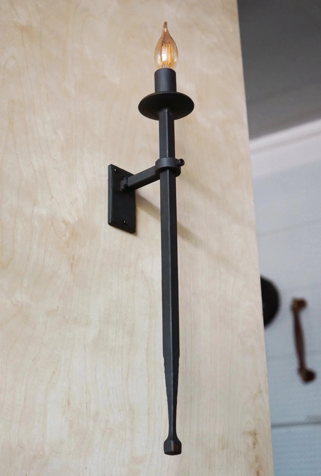 Cliff Sconce