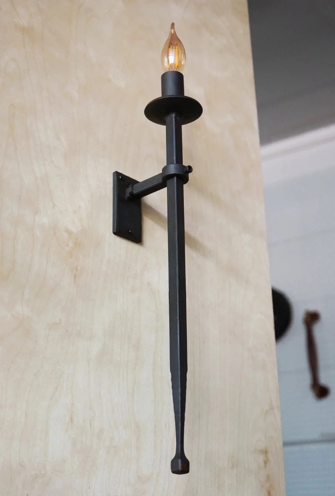 Cliff Sconce