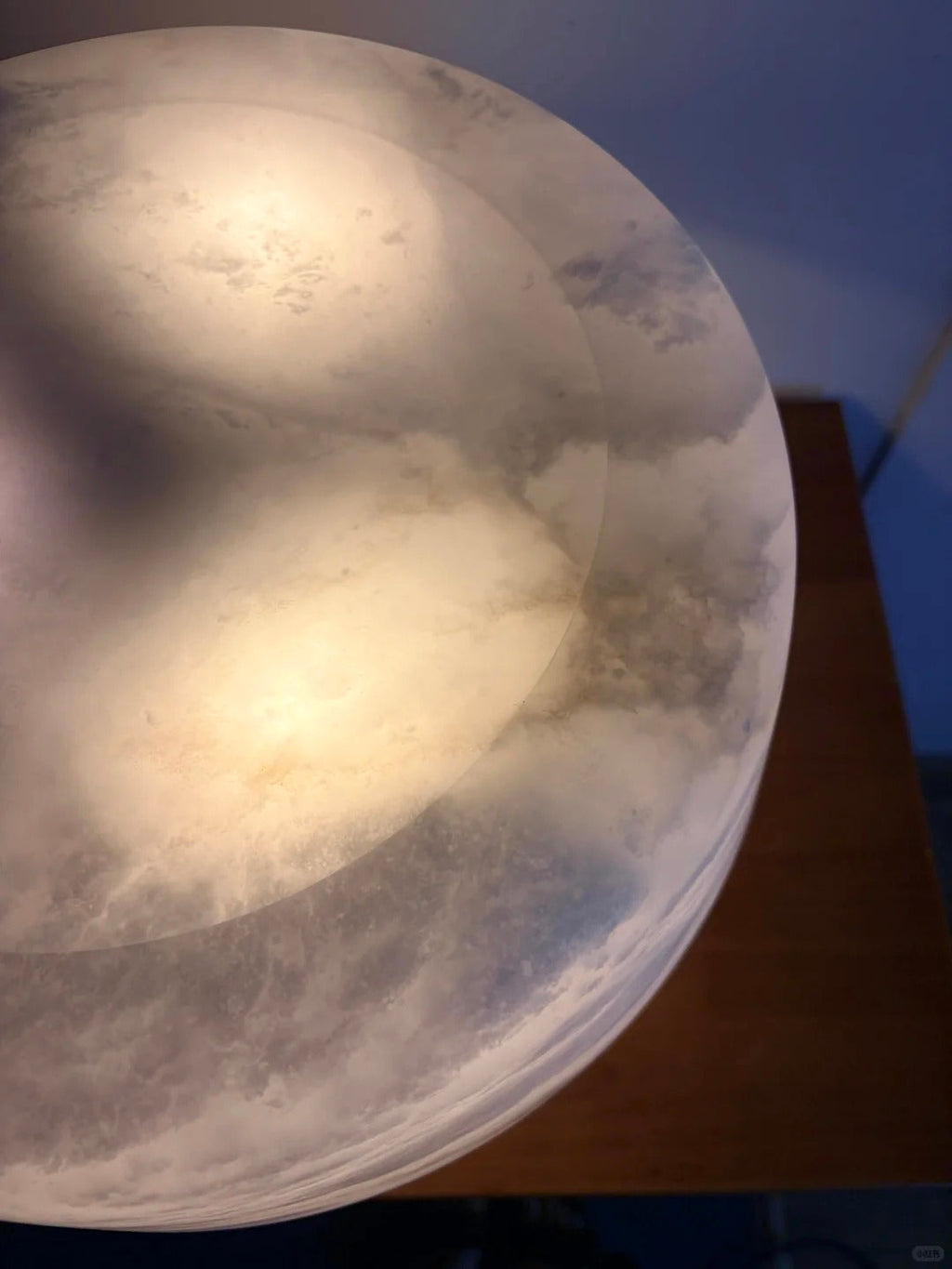 Comète Alabaster Table Lamp