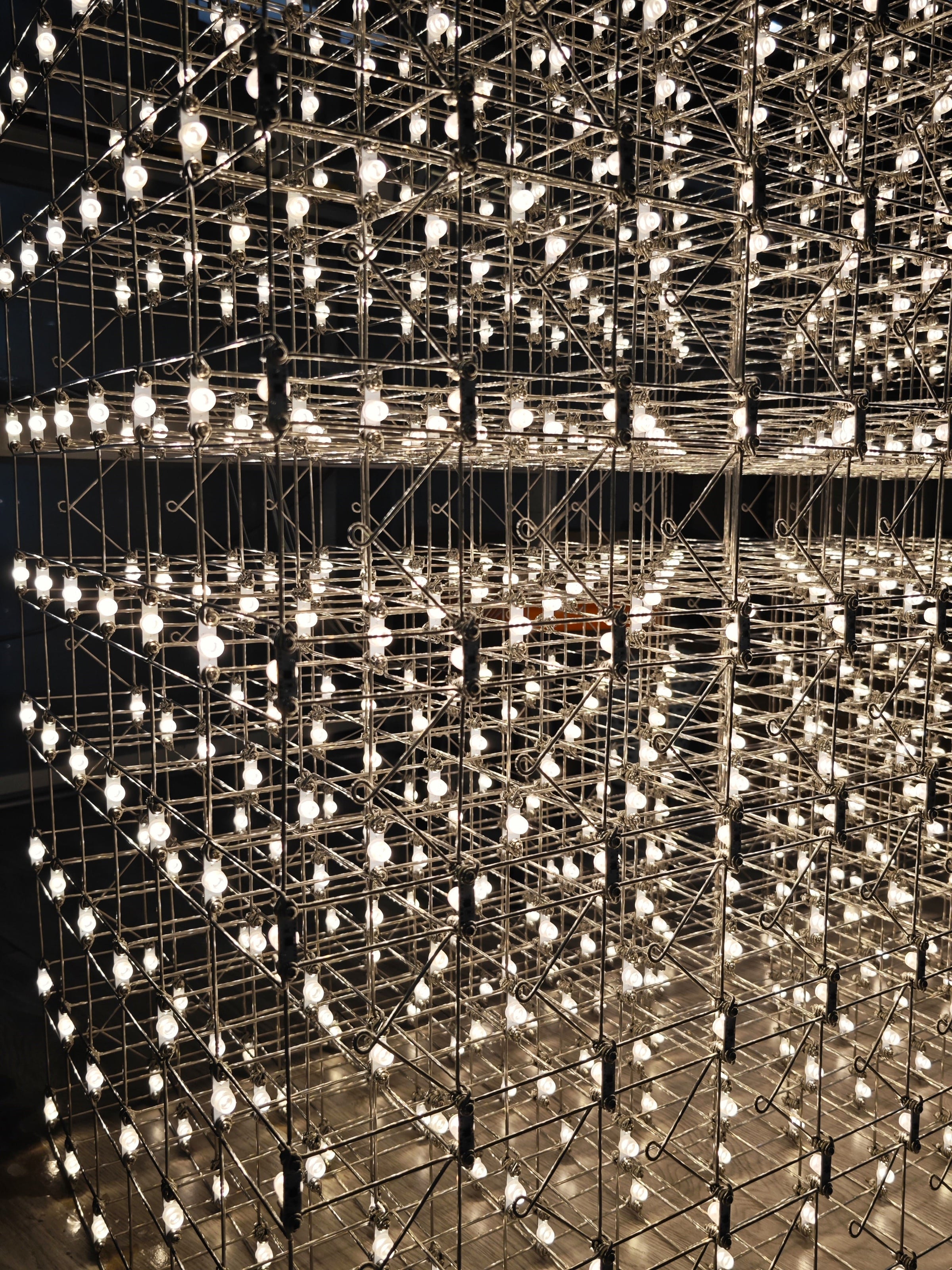 Cosmos Suspension Light