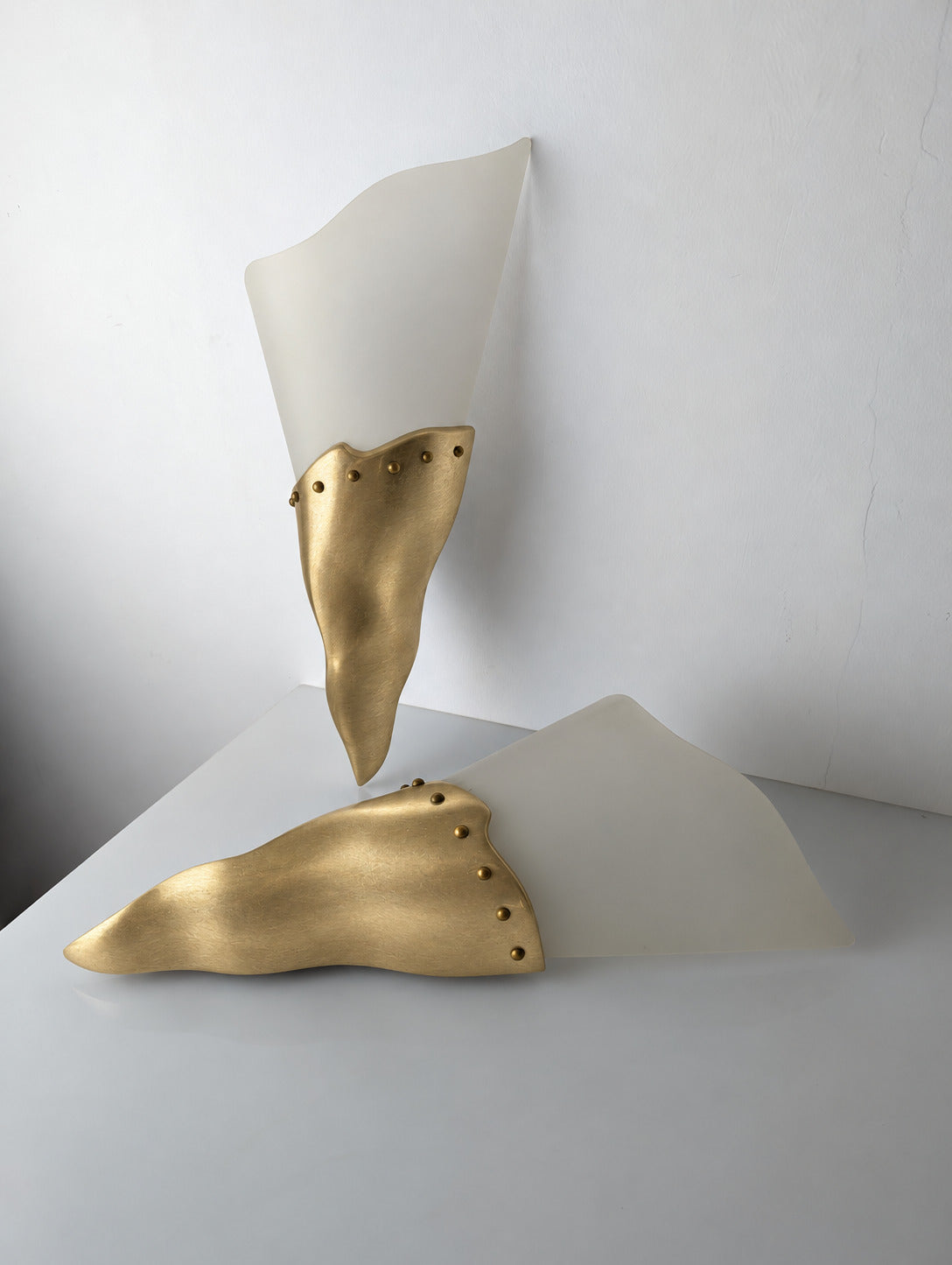 Cyrano Sconce