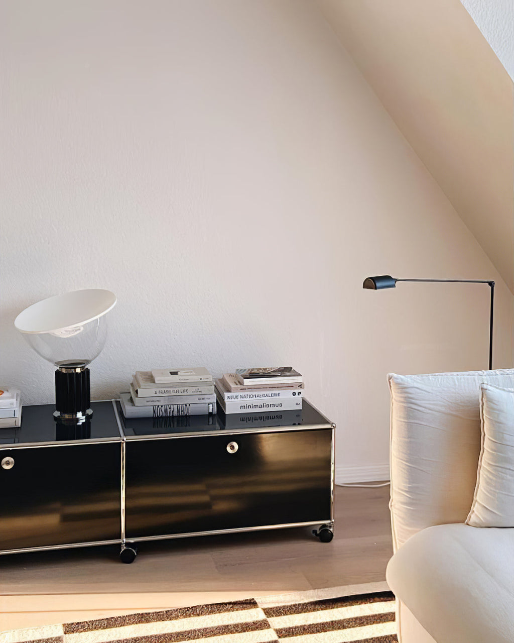 Daphine Terra Floor Lamp