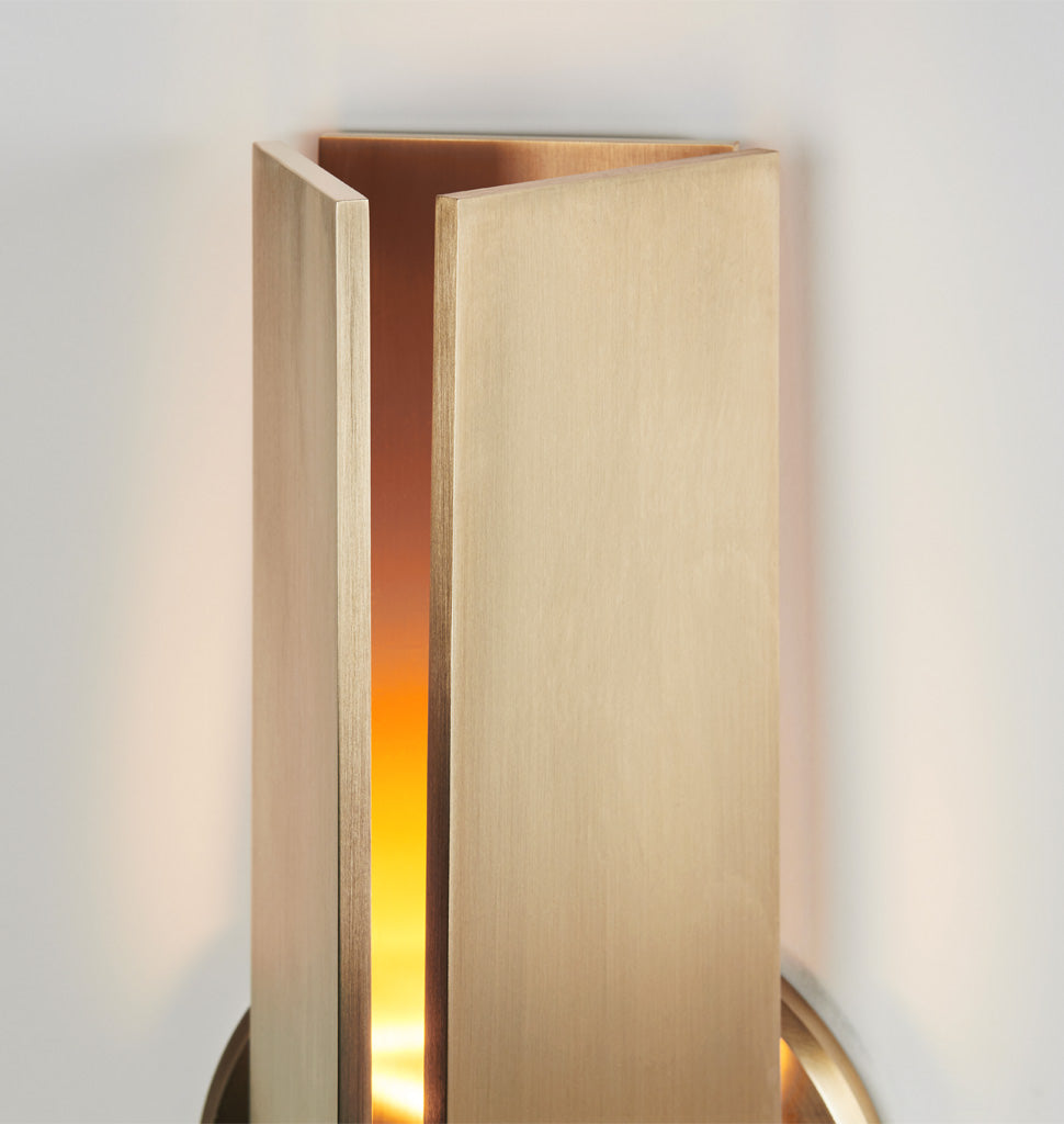 Delta Sconce