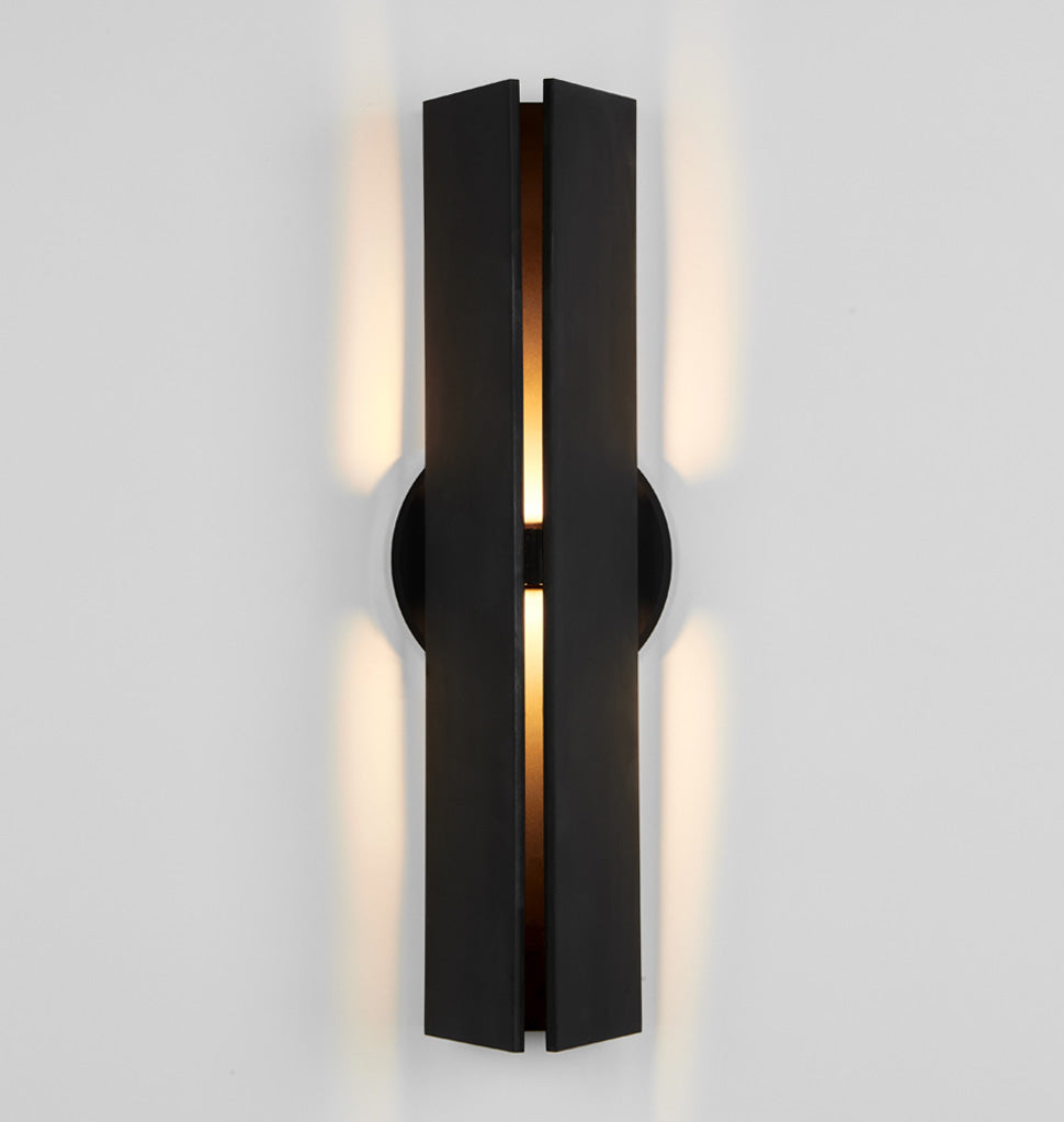 Delta Sconce