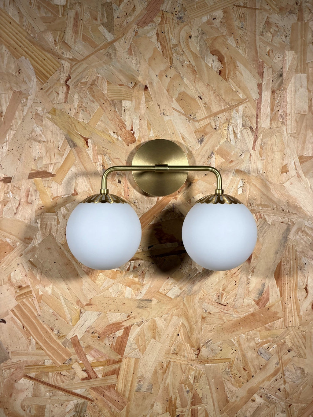 Dewdrop Globe Sconce