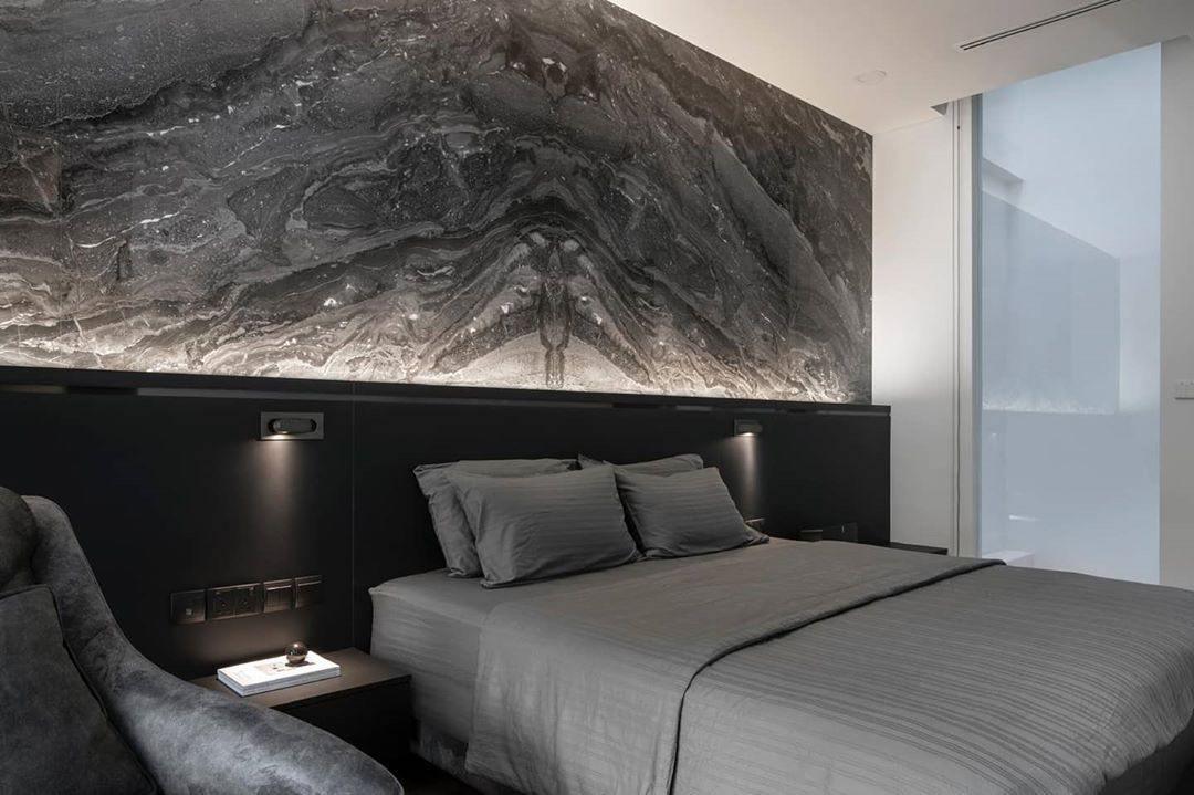 Malka Bedside Wall Sconce