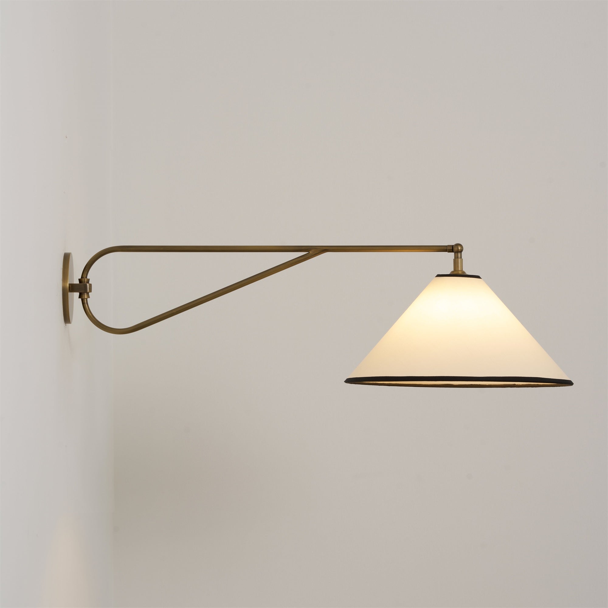 Dionis Wall Light