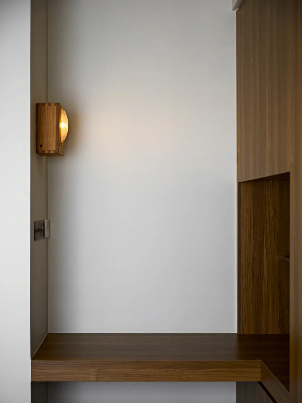 Dionna Sconce