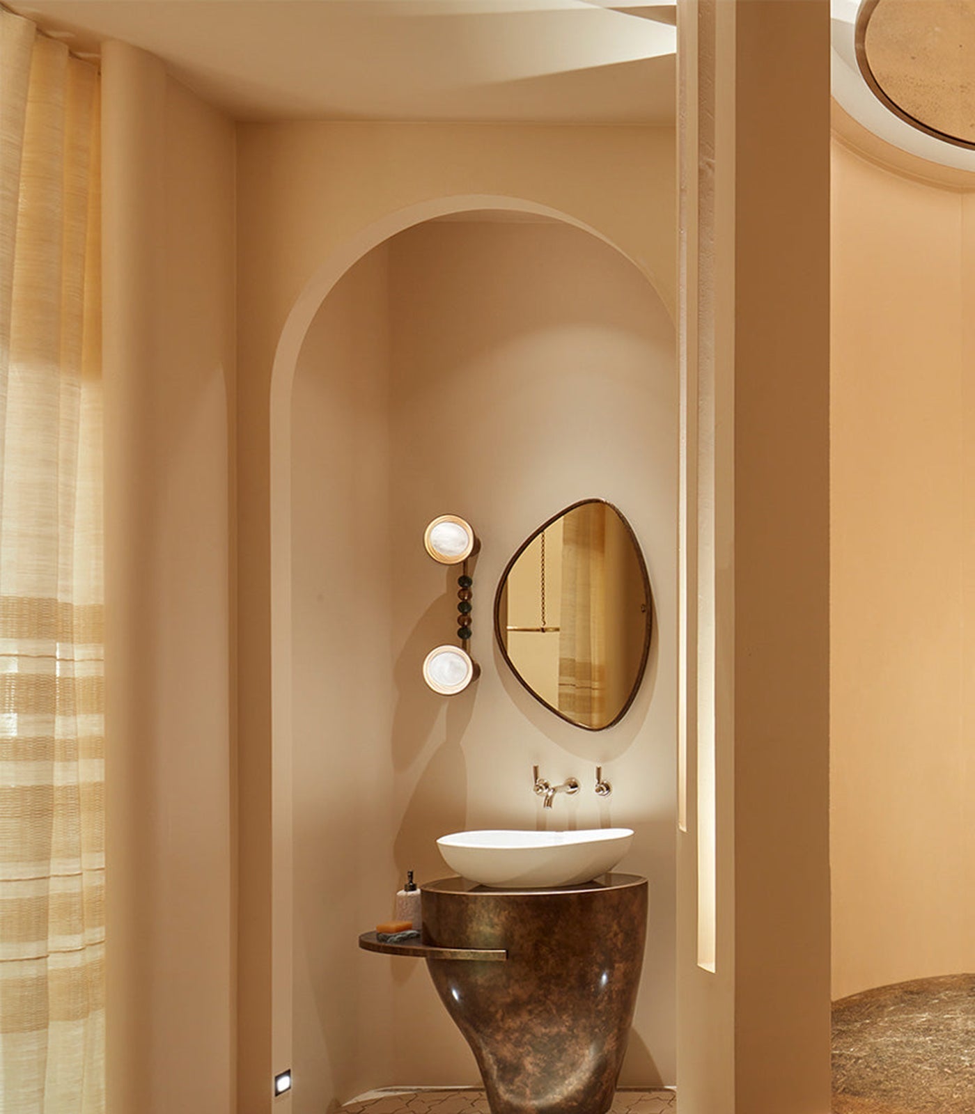 EOS Wall Sconce