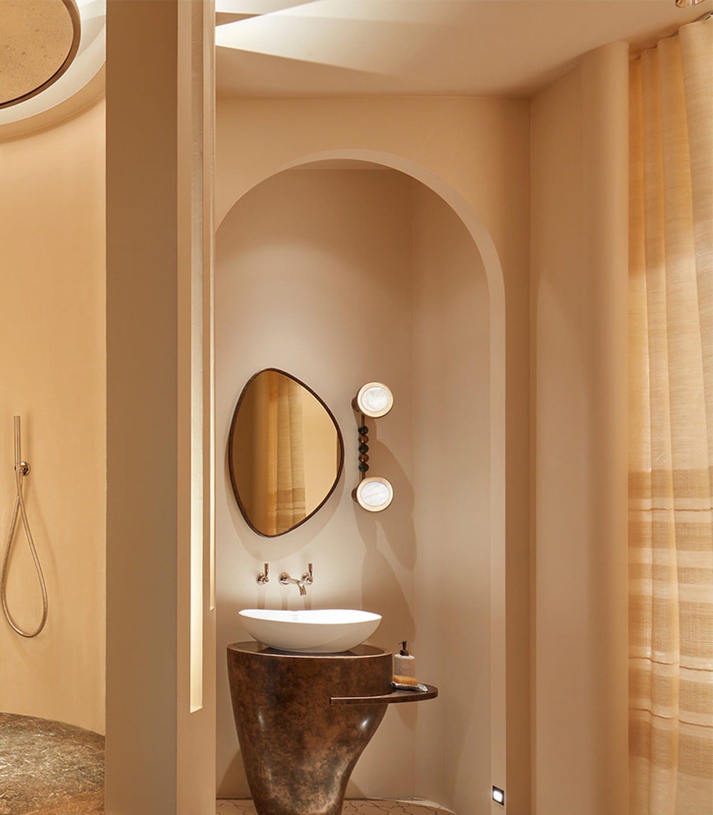 EOS Wall Sconce