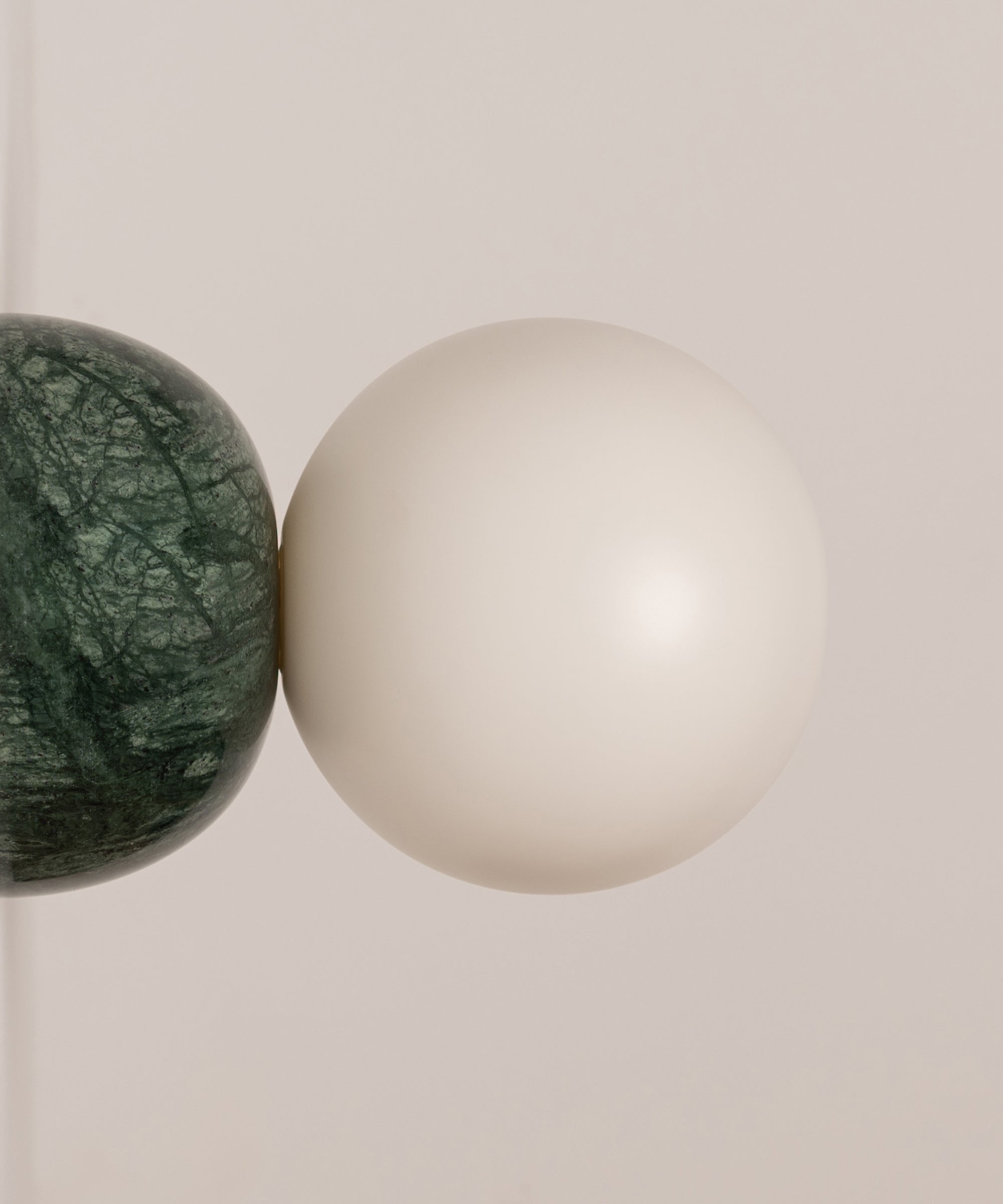 Eklipso Wall Sconce