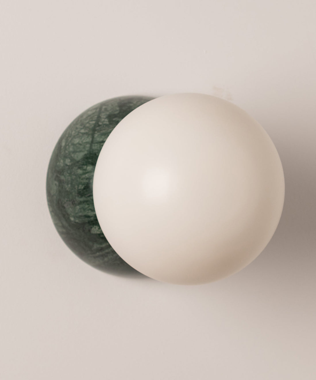 Eklipso Wall Sconce