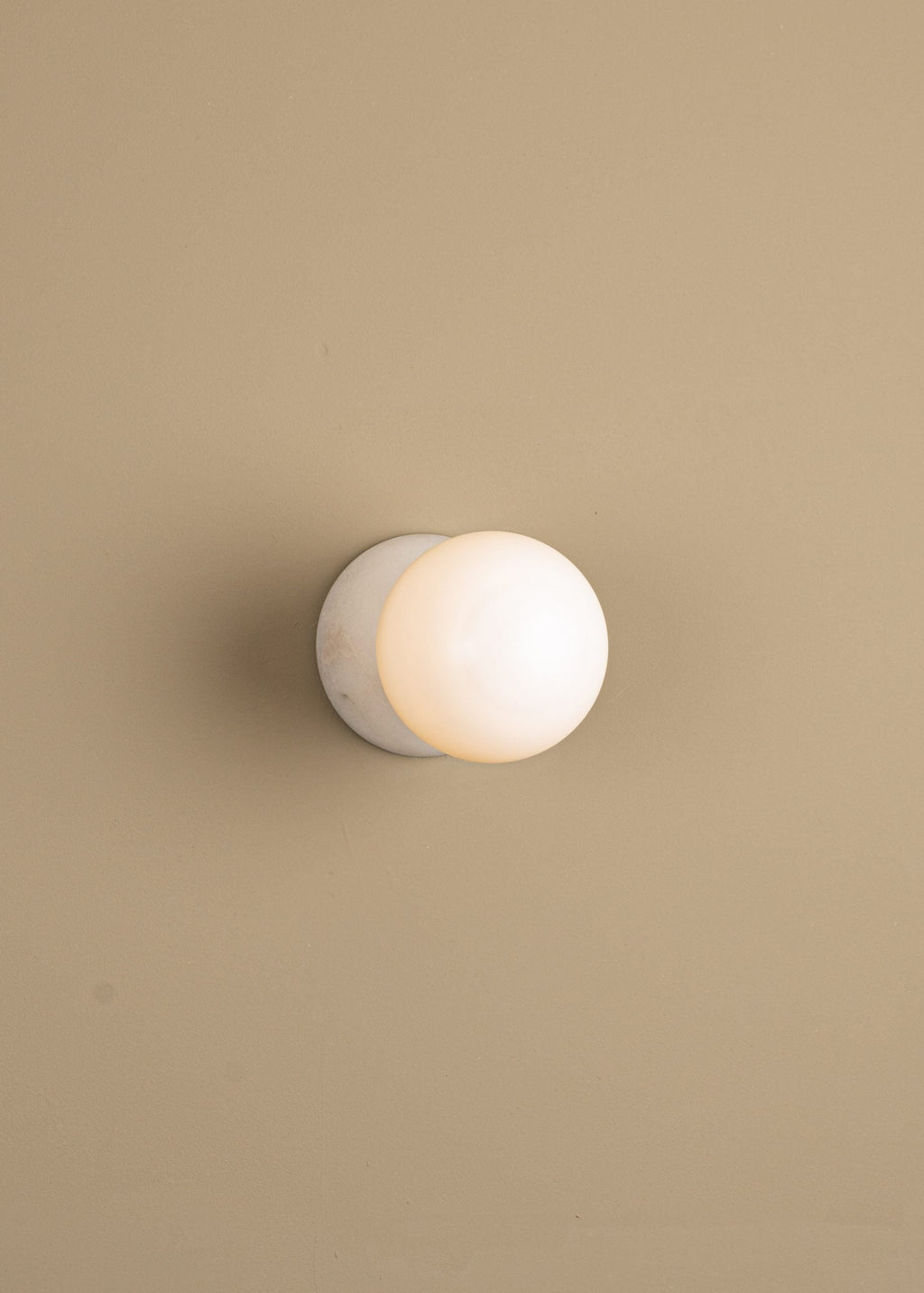 Eklipso Wall Sconce