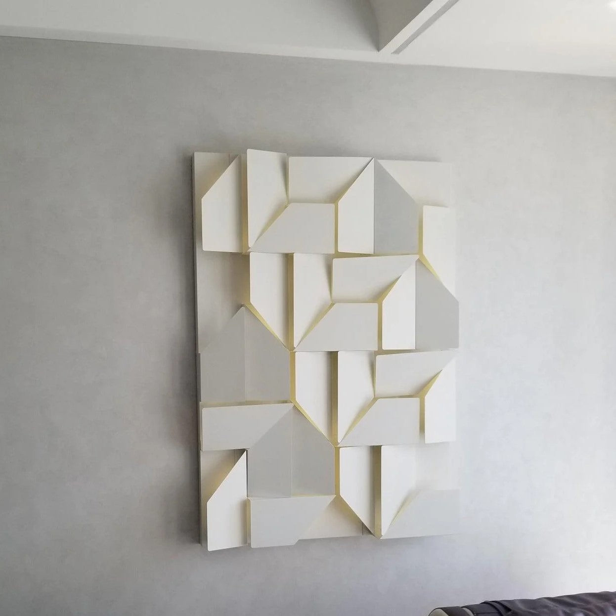 Shadows Grand Sconce