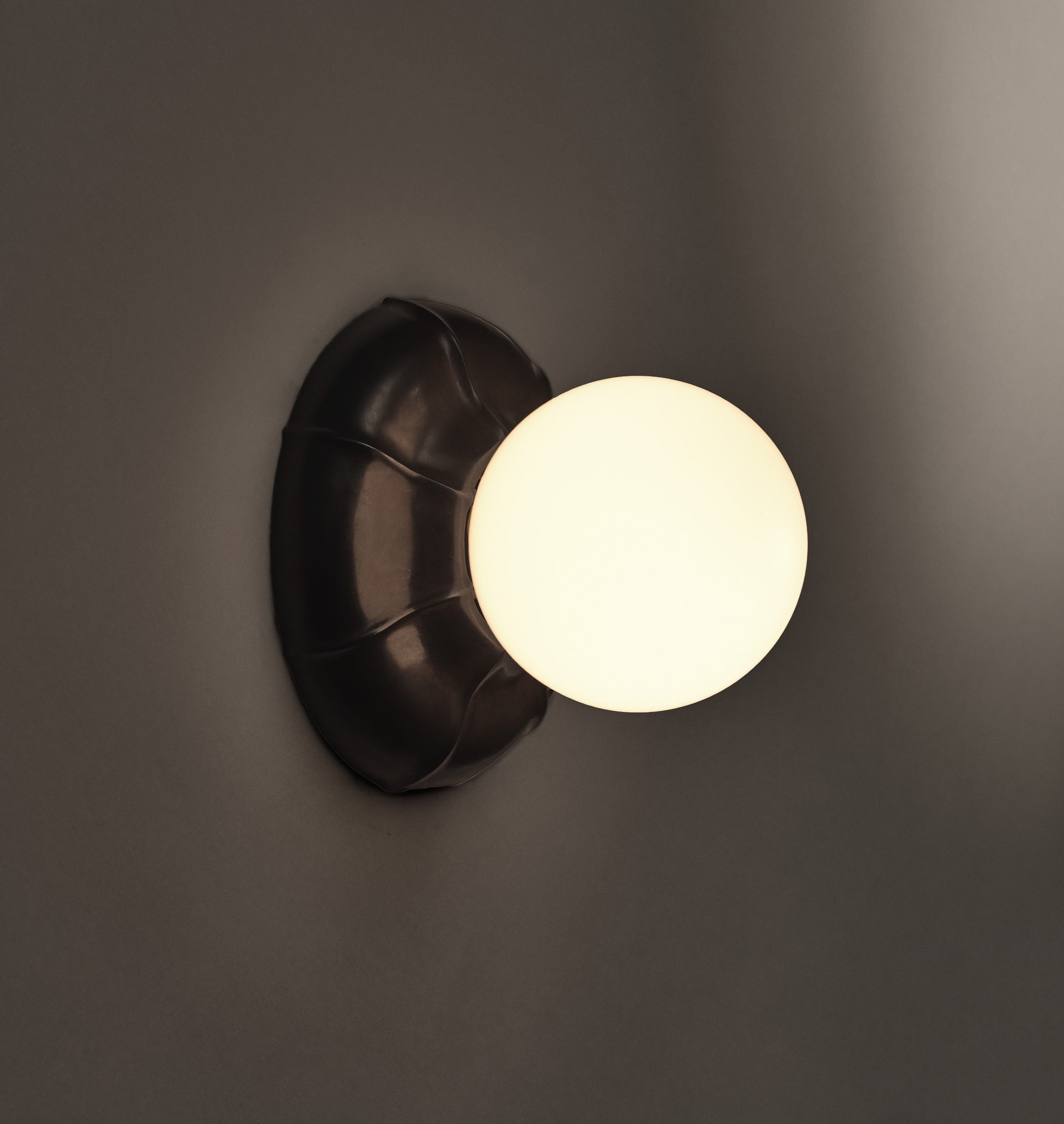 Epoch Sconce