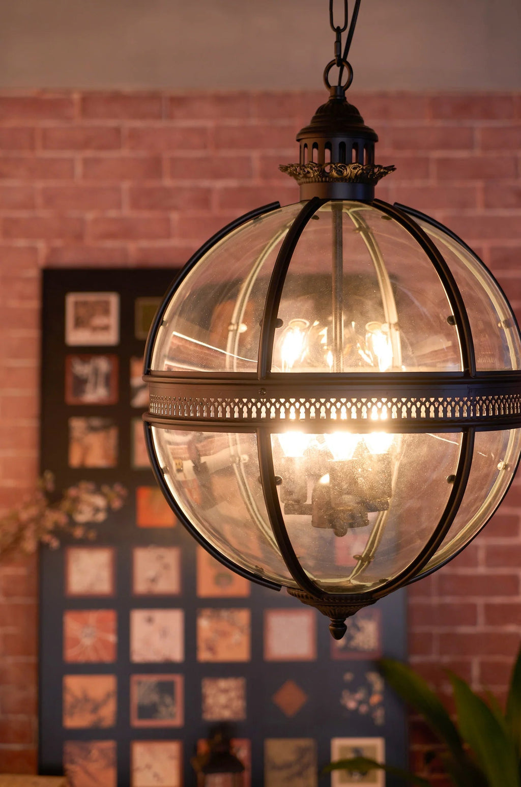 Eugen Pendant Light