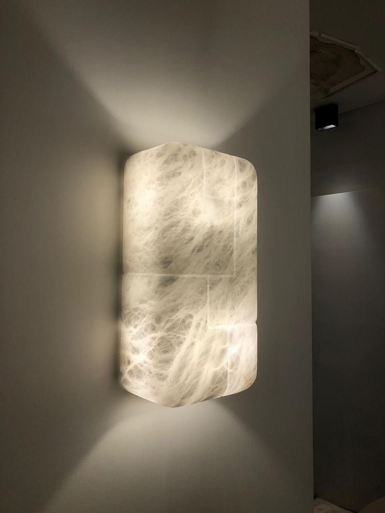Eze Sconce