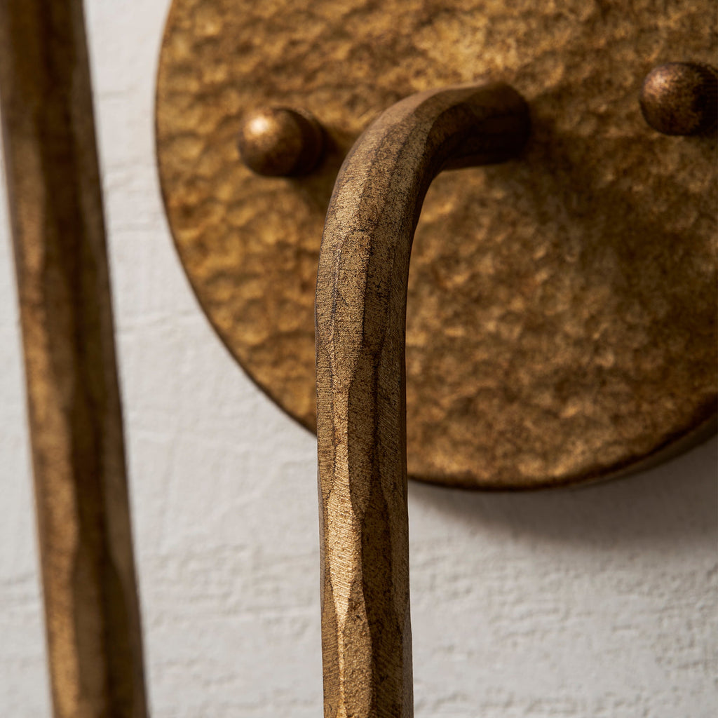 Finn Sconce