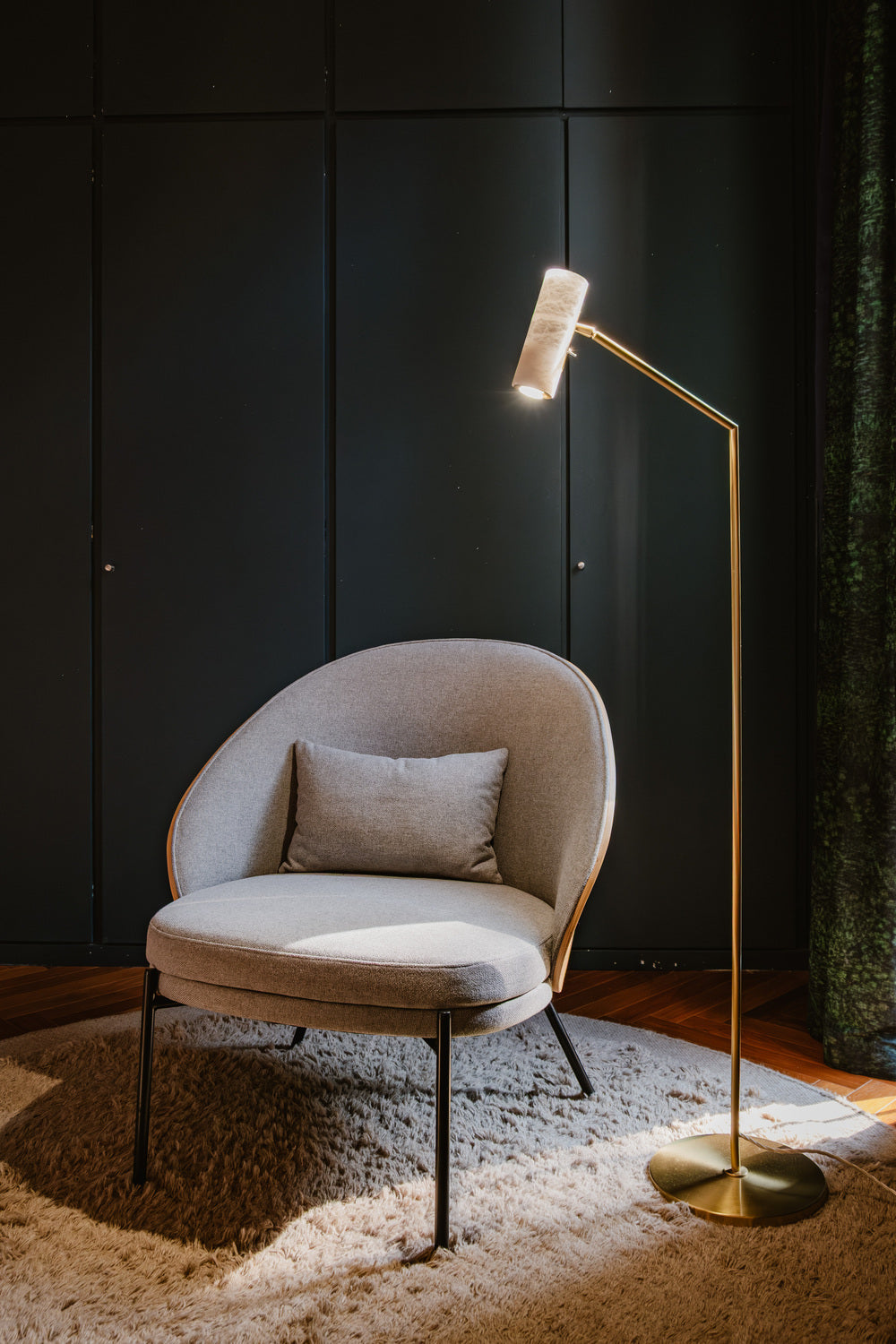 Flamingo Floor Lamp