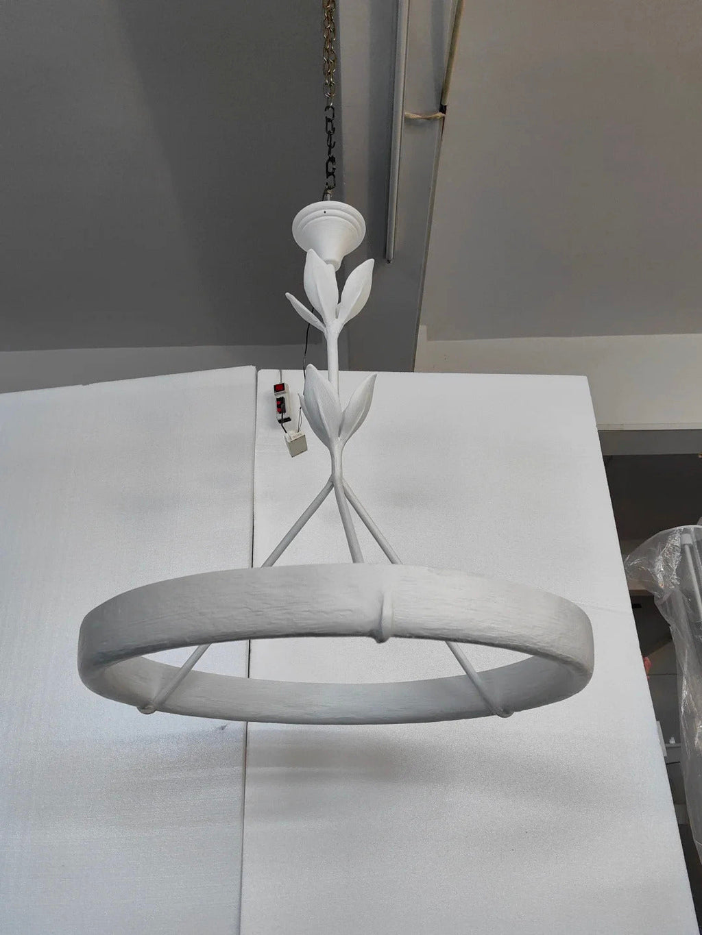 Flora Ottilia Chandelier