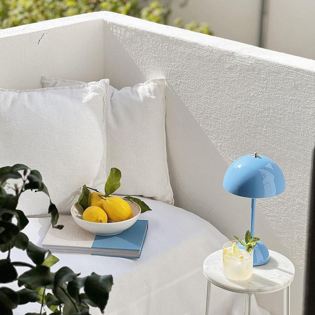 Flowerpot VP9 Table Lamp
