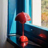 Flowerpot VP9 Table Lamp