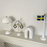 Flowerpot VP9 Table Lamp