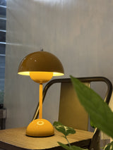 Flowerpot VP9 Table Lamp