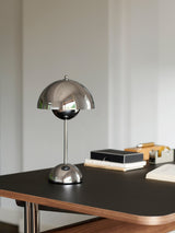 Flowerpot VP9 Table Lamp