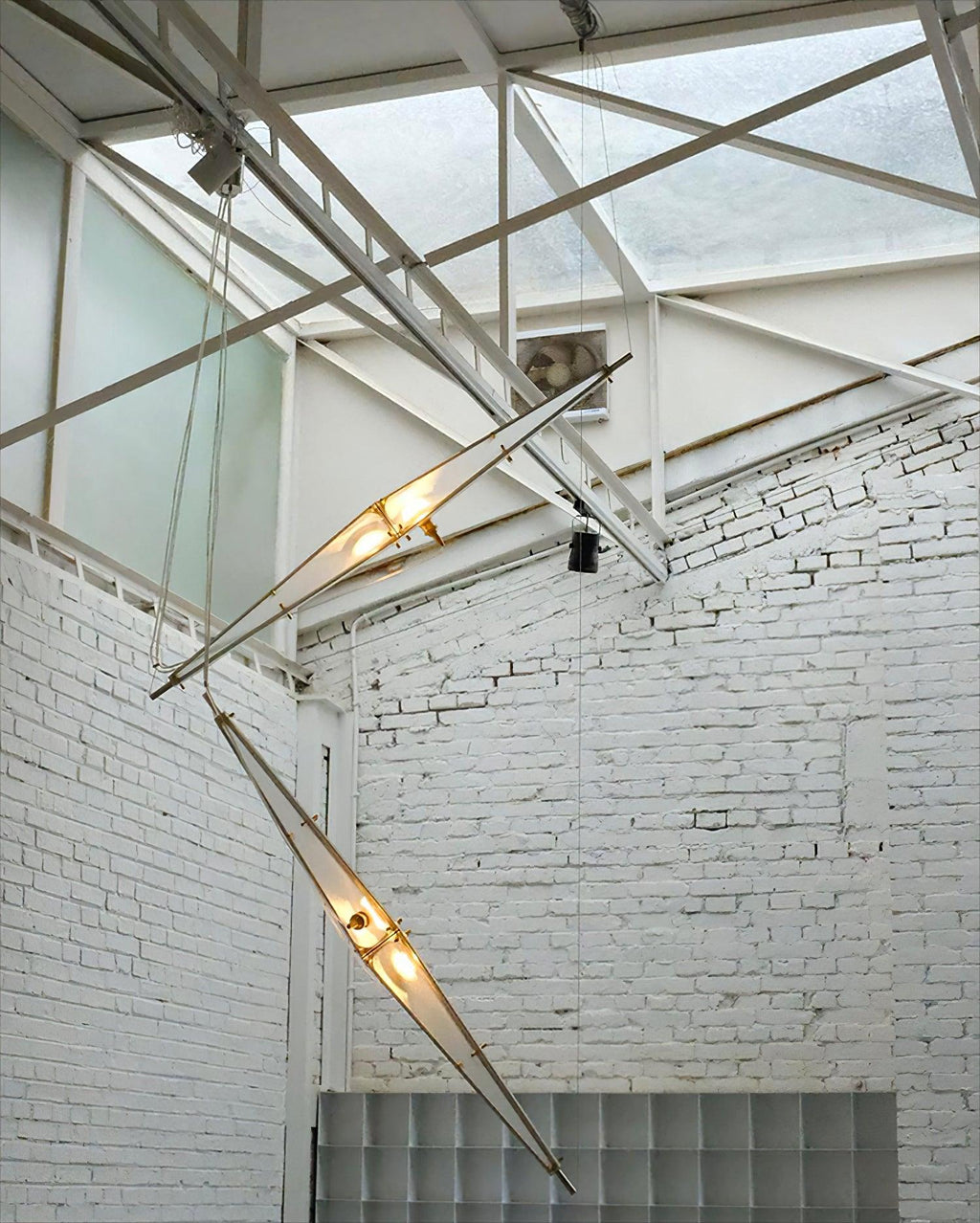 Fragment #01/02 Pendant Light