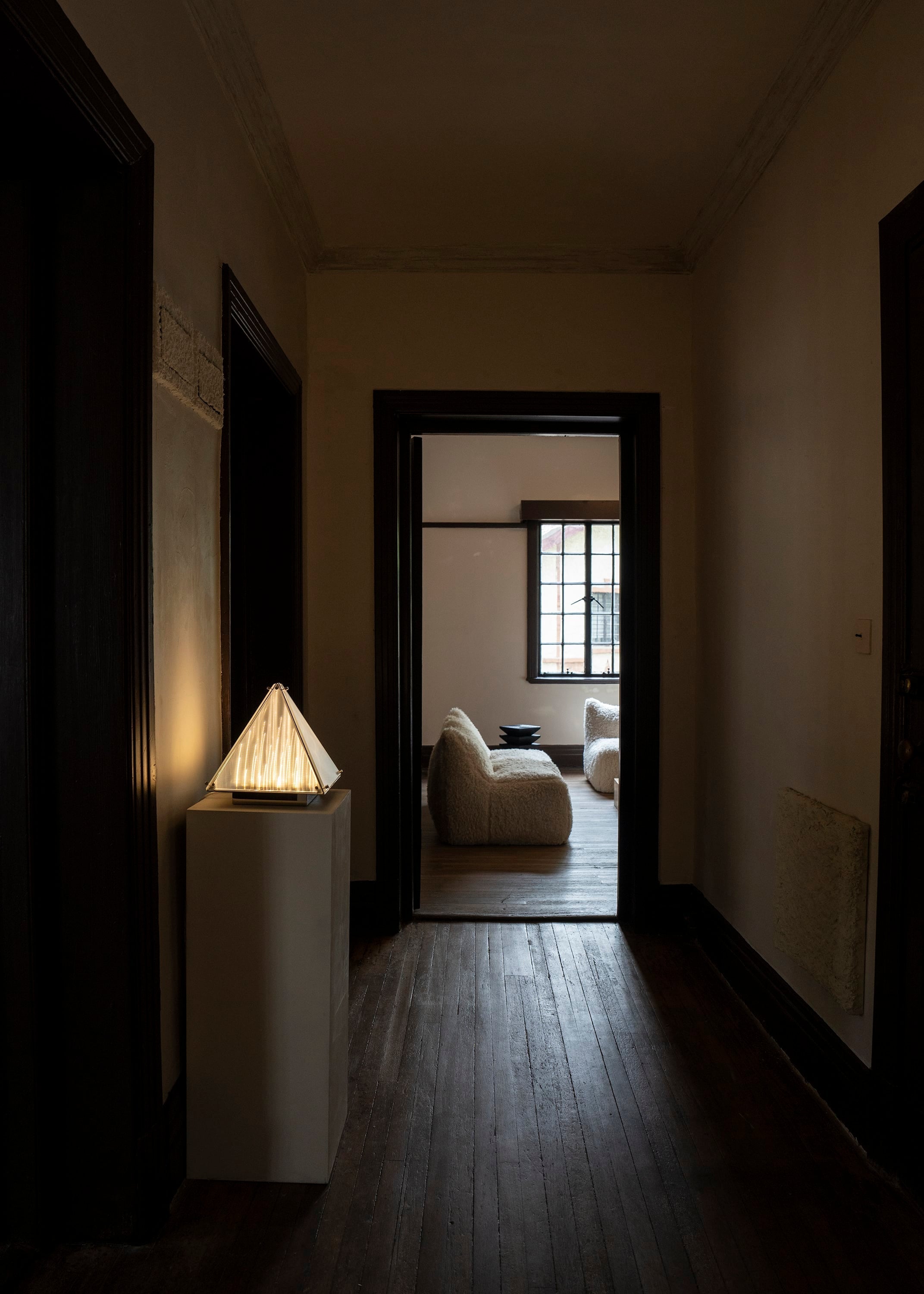 Fragment #04 Table Lamp